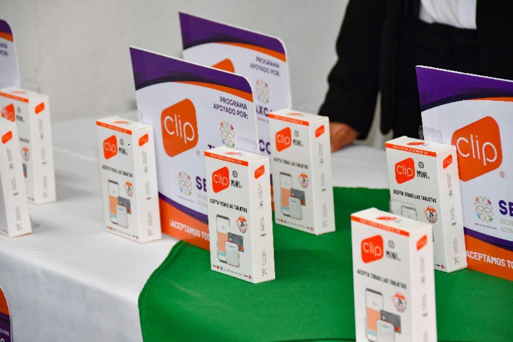 Apoya gobierno de Huamantla a mujeres emprendedoras a obtener el dispositivo Clip a bajo costo